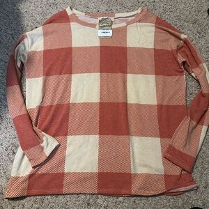 Brand new boutique top soo soft and stretchy sz large